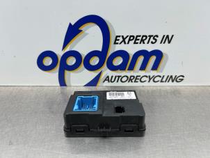 Begagnade Datorer, värmare Peugeot 308 (L3/L8/LB/LH/LP) 1.2 12V e-THP PureTech 130 Pris € 20,00 Marginaltabell erbjuds av Gebr Opdam B.V.