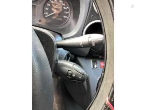 Używane Przelacznik Combi kolumny kierownicy Peugeot Partner (GC/GF/GG/GJ/GK) 1.6 HDI 90 16V Cena € 125,00 Procedura marży oferowane przez Gebr Opdam B.V.