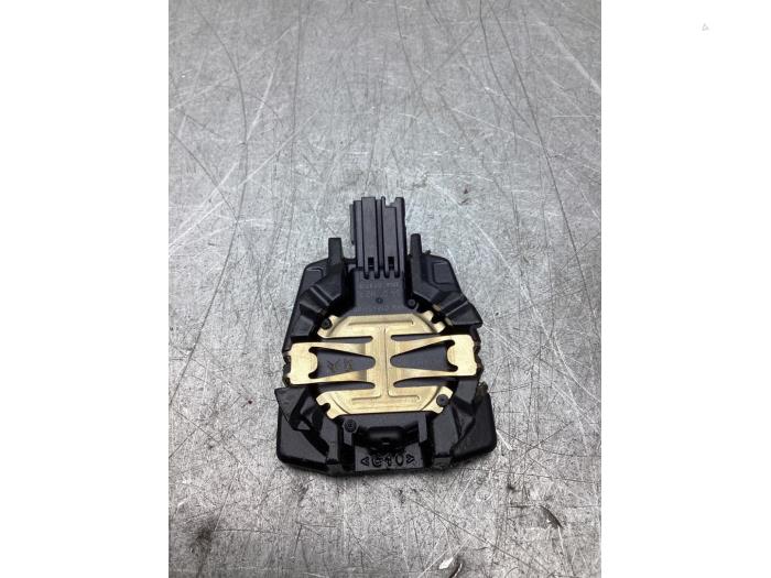 Begagnade Regnsensor Citroen C3 (SX/SW) 1.2 Vti 12V PureTech Pris € 25,00 Marginaltabell erbjuds av Gebr Opdam B.V.