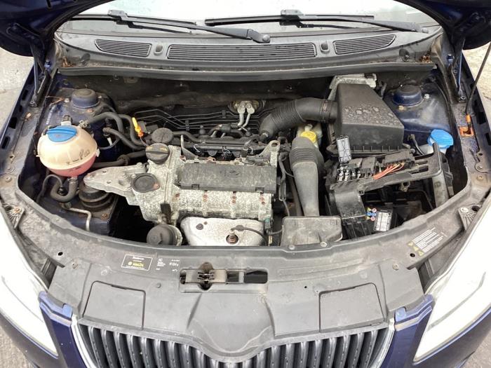 Usagé Pompe ABS Skoda Fabia II (5J) 1.2i 12V Prix € 125,00 Règlement à la marge proposé par Gebr Opdam B.V.