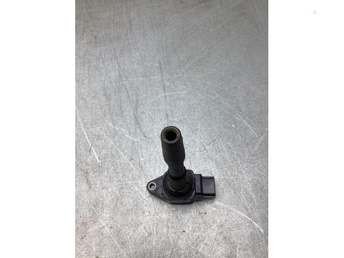 Usagé Bobine Renault Clio IV Estate/Grandtour (7R) 0.9 Energy TCE 12V Prix € 15,00 Règlement à la marge proposé par Gebr Opdam B.V.