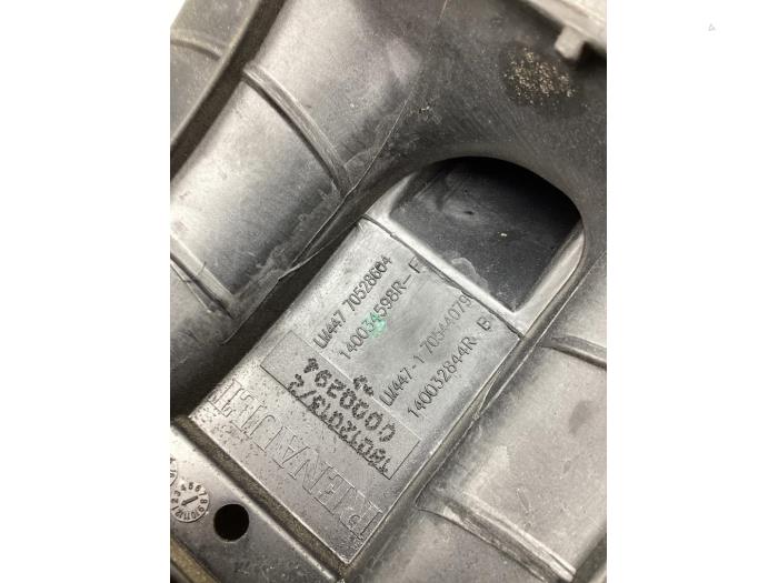 Gebrauchte Ansaugbrugge Renault Clio IV Estate/Grandtour (7R) 0.9 Energy TCE 12V Preis € 75,00 Margenregelung angeboten von Gebr Opdam B.V.