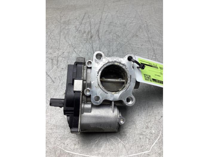 Usagé Boitier papillon Opel Karl 1.0 12V Prix € 50,00 Règlement à la marge proposé par Gebr Opdam B.V.