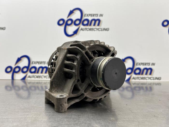 Begagnade Dynamo Fiat 500 (312) 0.9 TwinAir 80 Pris € 100,00 Marginaltabell erbjuds av Gebr Opdam B.V.