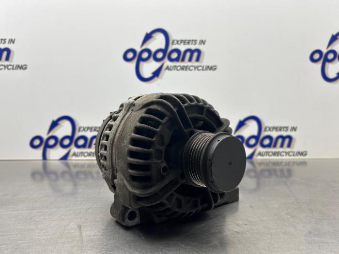Usagé Dynamo Volvo S80 (TR/TS) 2.4 T Turbo 20V Prix € 100,00 Règlement à la marge proposé par Gebr Opdam B.V.