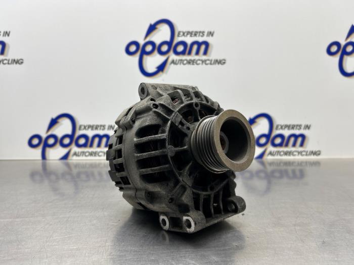 Used Dynamo Renault Megane (EA) 2.0i 16V Price € 50,00 Margin scheme offered by Gebr Opdam B.V.