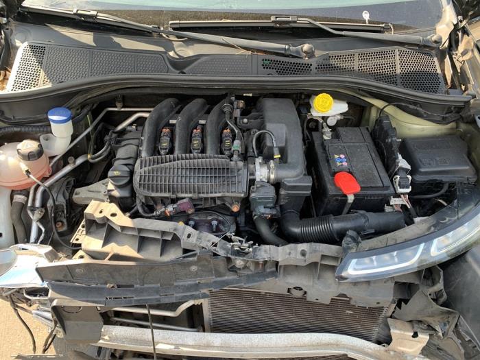 Używane Pompa ABS Citroen C4 Cactus (0B/0P) 1.2 PureTech 82 12V Cena € 150,00 Procedura marży oferowane przez Gebr Opdam B.V.