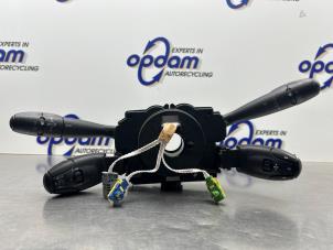 Używane Przelacznik Combi kolumny kierownicy Peugeot 206 (2A/C/H/J/S) 1.4 XR,XS,XT,Gentry Cena € 150,00 Procedura marży oferowane przez Gebr Opdam B.V.