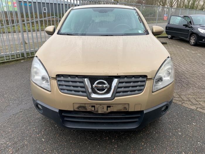 Begagnade Front Nissan Qashqai (J10) 2.0 16V Pris € 275,00 Marginaltabell erbjuds av Gebr Opdam B.V.