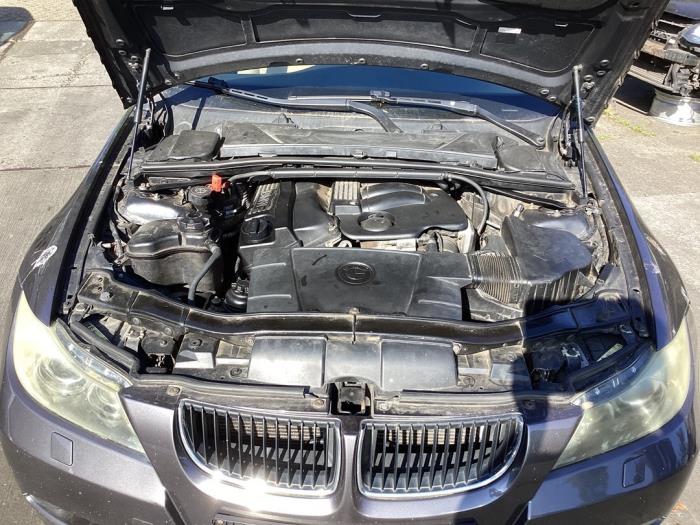 Używane Pompa ABS BMW 3 serie (E90) 320i 16V Cena € 125,00 Procedura marży oferowane przez Gebr Opdam B.V.