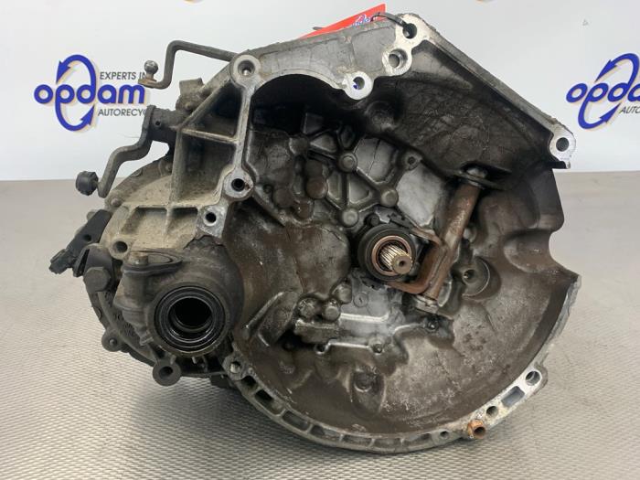 Gebrauchte Getriebe Peugeot 206+ (2L/M) 1.4 XS Preis € 250,00 Margenregelung angeboten von Gebr Opdam B.V.