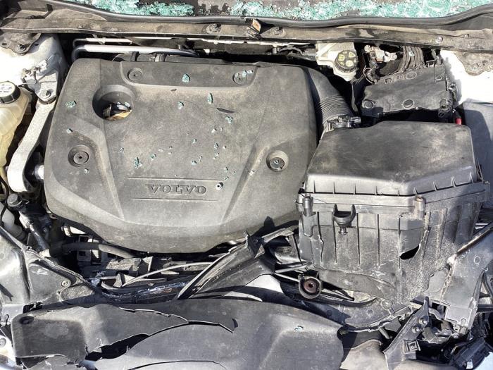 Begagnade ABS-pump Volvo V40 (MV) 2.0 D2 16V Pris € 125,00 Marginaltabell erbjuds av Gebr Opdam B.V.