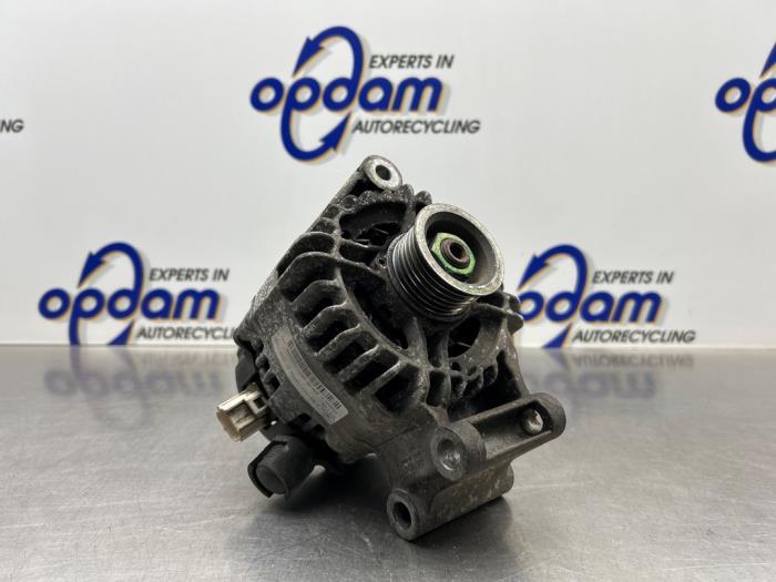 Begagnade Dynamo Ford Focus 2 Wagon 1.4 16V Pris € 75,00 Marginaltabell erbjuds av Gebr Opdam B.V.