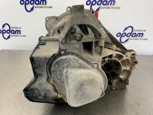 Getriebe van een Ford Focus 2 Wagon 1.4 16V 2009