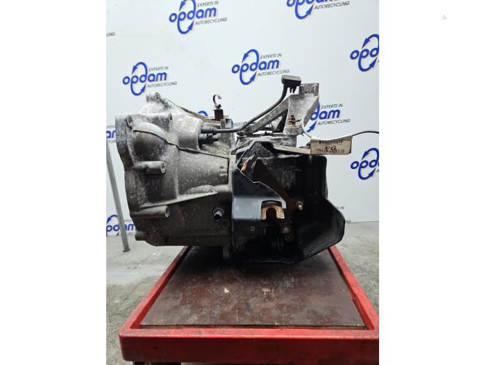 Getriebe van een Ford Focus 2 1.6 16V 2009