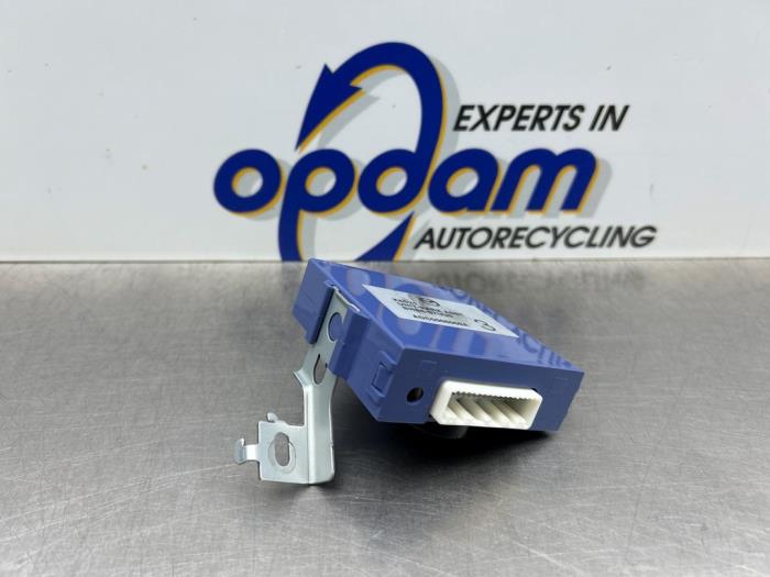 Usados Módulo PDC Mazda 3 Sport (BL14/BLA4/BLB4) 1.6i MZR 16V Precio € 75,00 Norma de margen ofrecido por Gebr Opdam B.V.