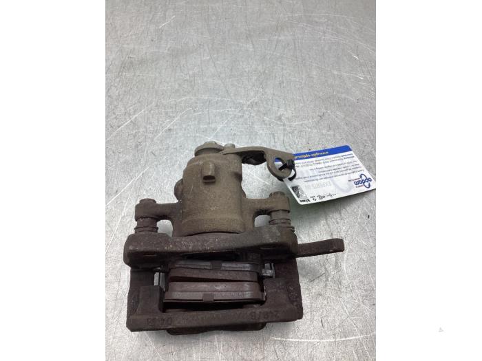 Gebrauchte Bremszange links hinten Renault Kangoo Express (FW) 1.5 dCi 90 FAP Preis € 50,00 Margenregelung angeboten von Gebr Opdam B.V.