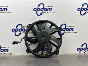 Begagnade Kylfläkt Peugeot 308 (4A/C) 1.6 16V THP 150 Pris € 75,00 Marginaltabell erbjuds av Gebr Opdam B.V.