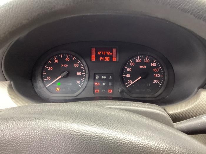 Motor van een Dacia Sandero I (BS) 1.2 16V 2010