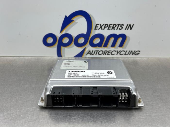 Used Engine management computer BMW 5 serie Touring (E39) 523i 24V Price € 125,00 Margin scheme offered by Gebr Opdam B.V.