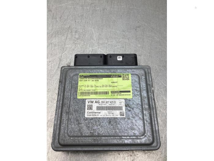 Used Engine management computer Seat Leon ST (5FF) 2.0 TSI Cupra 300 16V Price € 300,00 Margin scheme offered by Gebr Opdam B.V.