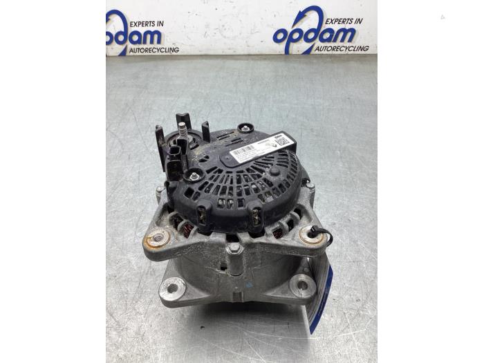 Gebrauchte Dynamo Renault Trafic (1FL/2FL/3FL/4FL) 2.0 dCi 16V 150 Preis € 302,50 Mit Mehrwertsteuer angeboten von Gebr Opdam B.V.