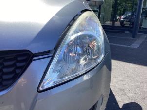 Used Headlight, left Suzuki Swift (ZA/ZC/ZD) 1.2 16V Price € 125,00 Margin scheme offered by Gebr Opdam B.V.