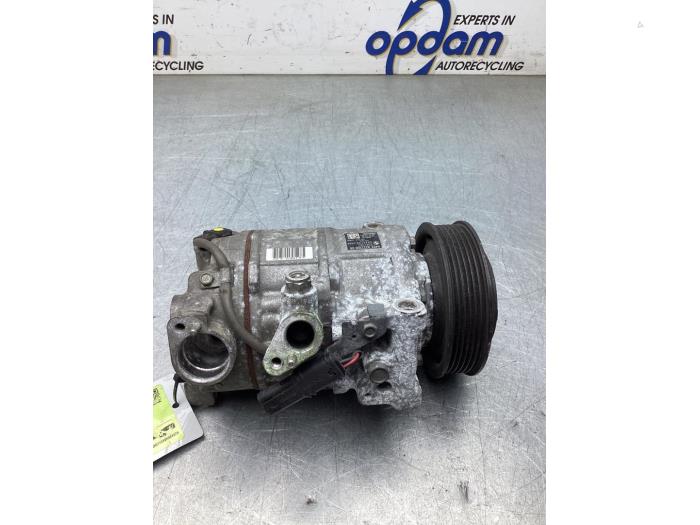 Usagé Compresseur de clim BMW 3 serie Touring (F31) 316i 1.6 16V Prix € 150,00 Règlement à la marge proposé par Gebr Opdam B.V.