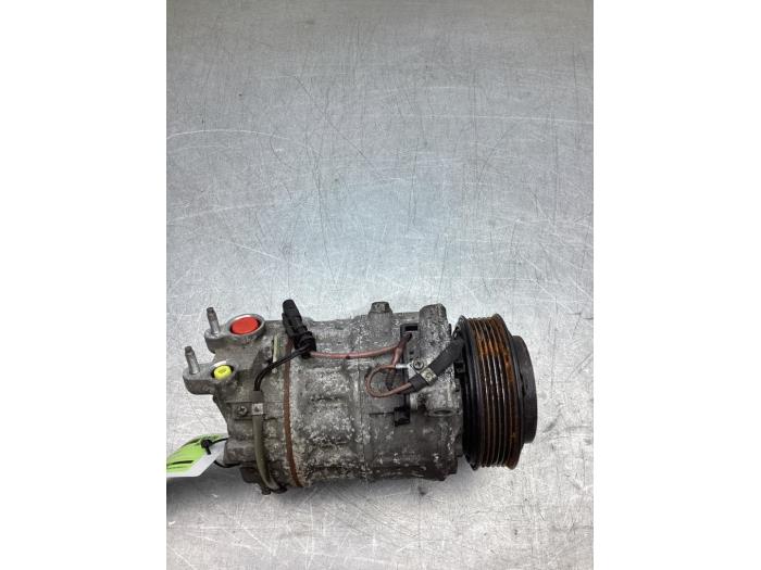 Gebrauchte Klimapumpe Landrover Range Rover Sport (LW) 3.0 TDV6 Preis € 325,00 Margenregelung angeboten von Gebr Opdam B.V.
