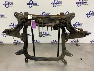 Usados Subchasis Opel Corsa C (F08/68) 1.2 16V Twin Port Precio € 99,00 Norma de margen ofrecido por Gebr Opdam B.V.