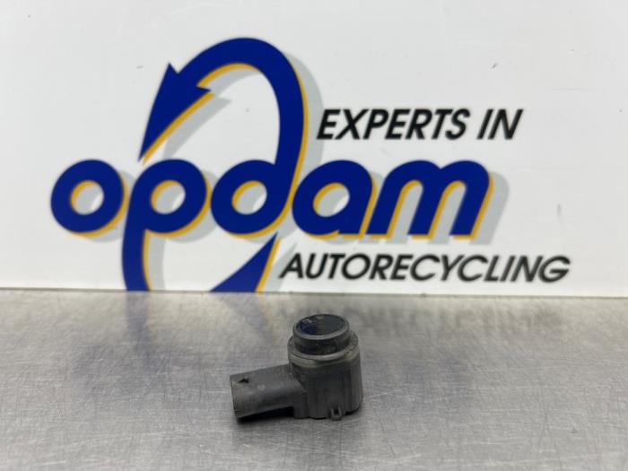 Usados Sensor PDC Ford Focus 3 Wagon 1.6 TDCi ECOnetic Precio € 25,00 Norma de margen ofrecido por Gebr Opdam B.V.