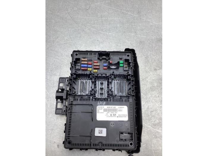 Used Body control computer Ford Focus 4 1.0 Ti-VCT EcoBoost 12V 125 Price € 100,00 Margin scheme offered by Gebr Opdam B.V.