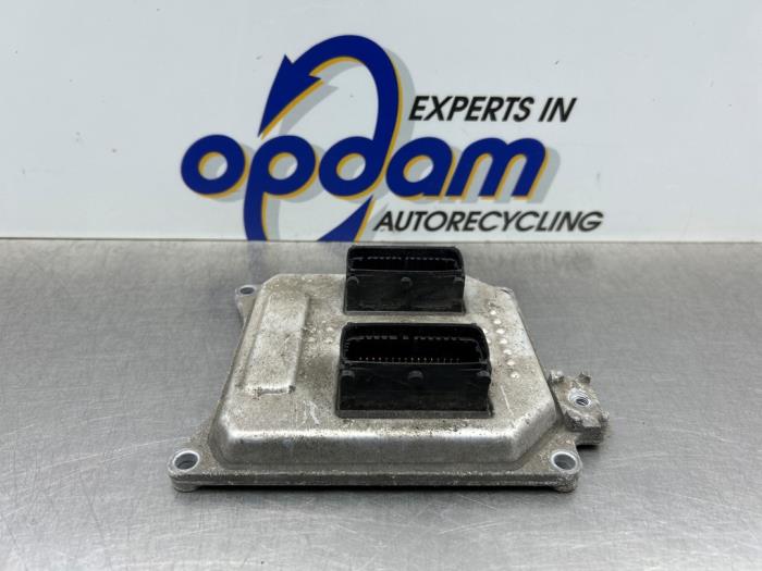 Used Engine management computer Opel Zafira (M75) 1.8 16V Ecotec Price € 250,00 Margin scheme offered by Gebr Opdam B.V.