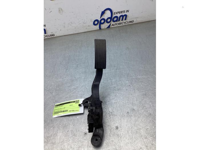 Begagnade Gaspedalsensor Kia Rio III (UB) 1.2 CVVT 16V Pris € 40,00 Marginaltabell erbjuds av Gebr Opdam B.V.