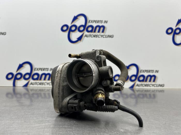 Gebrauchte Drosselklappengehäuse Opel Astra H SW (L35) 1.6 16V Twinport Preis € 50,00 Margenregelung angeboten von Gebr Opdam B.V.