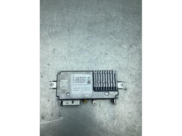 Begagnade Bluetooth-modul Mercedes CLS (C257) 450 EQ Boost 3.0 24V 4-Matic Pris € 150,00 Marginaltabell erbjuds av Gebr Opdam B.V.