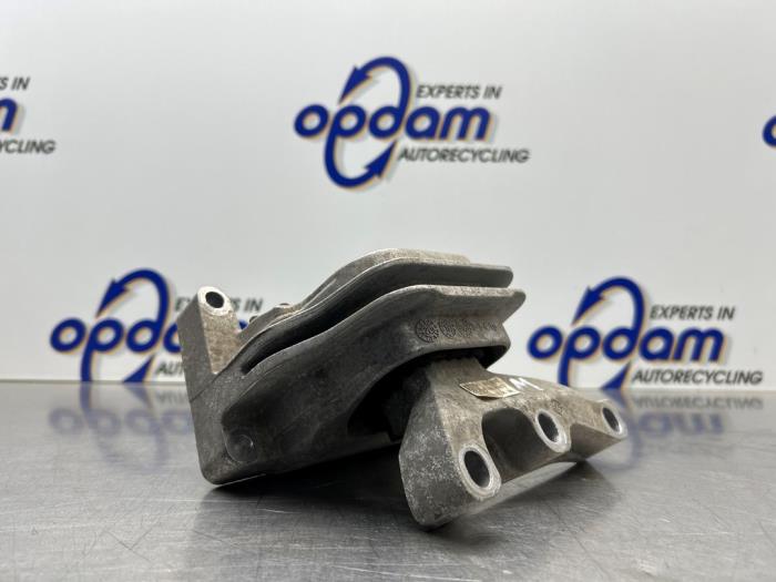 Used Engine mount Skoda Fabia III Combi (NJ5) 1.0 TSI 12V Price € 35,00 Margin scheme offered by Gebr Opdam B.V.