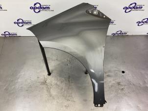 Used Front wing, left Mercedes A (W169) 1.5 A-150 5-Drs. Price € 70,00 Margin scheme offered by Gebr Opdam B.V.