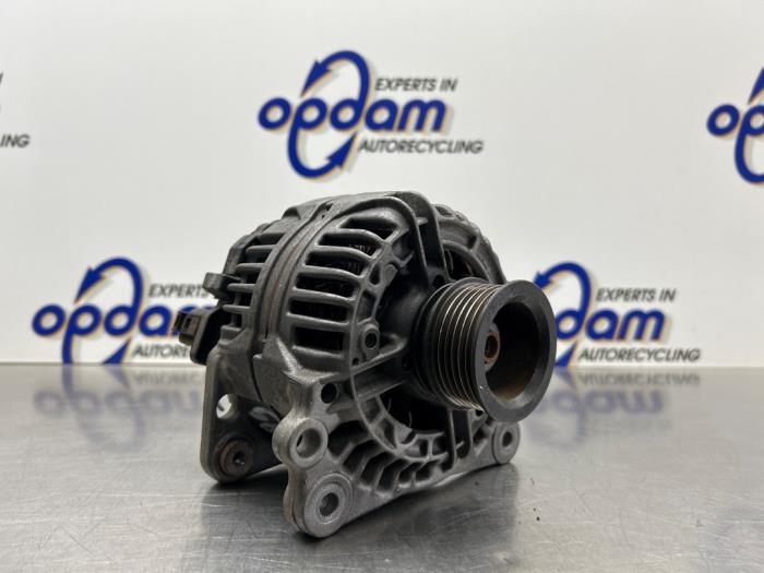 Used Dynamo Skoda Octavia (1U2) 1.8 SLX 20V Price € 75,00 Margin scheme offered by Gebr Opdam B.V.
