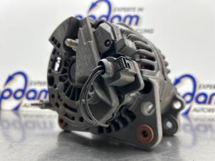 Dynamo van een Skoda Octavia (1U2) 1.8 SLX 20V 1999
