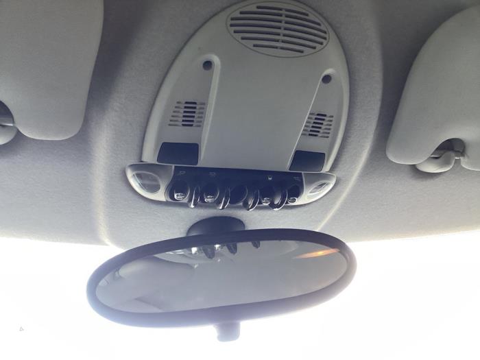Begagnade Innerbelysning, fram Mini Mini (R56) 1.6 16V Cooper Pris € 40,00 Marginaltabell erbjuds av Gebr Opdam B.V.