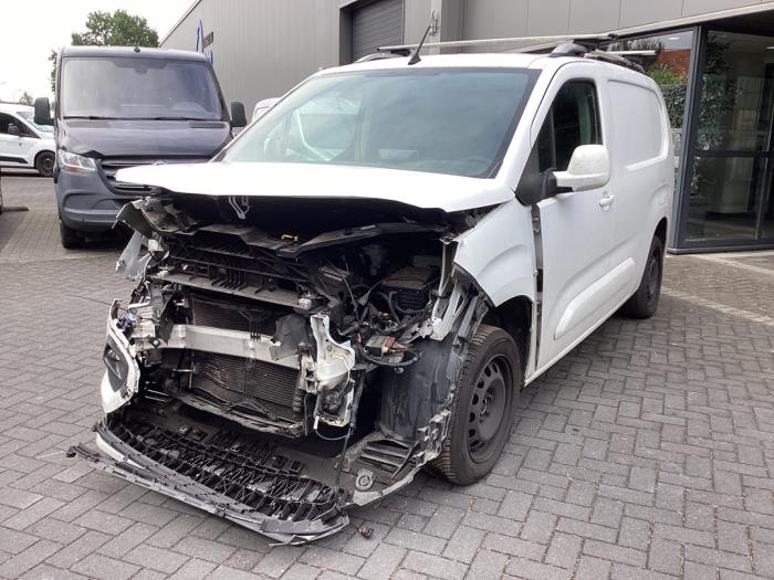 Gebrauchte Getriebe Opel Combo Cargo 1.5 CDTI 130 Preis € 950,00 Margenregelung angeboten von Gebr Opdam B.V.
