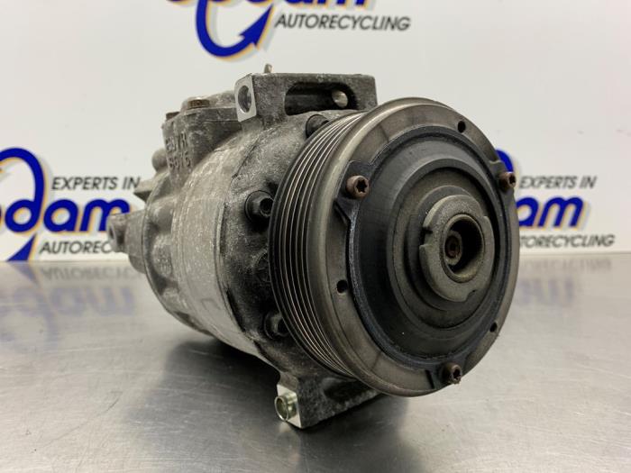 Usagé Pompe clim Volkswagen Caddy III (2KA,2KH,2CA,2CH) 2.0 SDI Prix € 150,00 Règlement à la marge proposé par Gebr Opdam B.V.