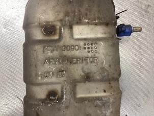 Auspuff Enddämpfer van een Citroën C4 Picasso (UD/UE/UF) 2.0 16V Autom. 2008