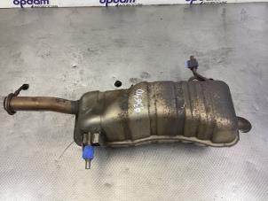 Auspuff Enddämpfer van een Citroën C4 Picasso (UD/UE/UF) 2.0 16V Autom. 2008
