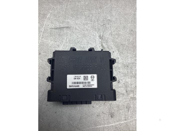 Używane Modul gateway Renault Clio V (RJAB) 1.0 TCe 100 12V Cena € 50,00 Procedura marży oferowane przez Gebr Opdam B.V.