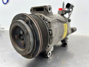 Usagé Compresseur de clim Ford Fiesta 6 (JA8) 1.0 EcoBoost 12V 100 Prix € 150,00 Règlement à la marge proposé par Gebr Opdam B.V.