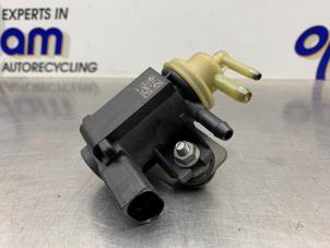 Usados Válvula de sobrepresión turbo Seat Ibiza IV (6J5) 1.2 TDI Ecomotive Precio € 40,00 Norma de margen ofrecido por Gebr Opdam B.V.