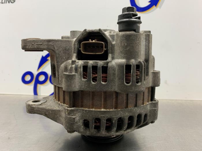 Begagnade Dynamo Mitsubishi Carisma 1.8 GDI 16V Pris € 50,00 Marginaltabell erbjuds av Gebr Opdam B.V.