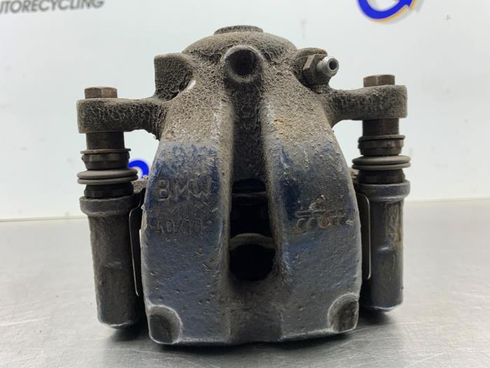 Gebrauchte Bremszange links hinten BMW 1 serie (E87/87N) 116i 1.6 16V Preis € 25,00 Margenregelung angeboten von Gebr Opdam B.V.